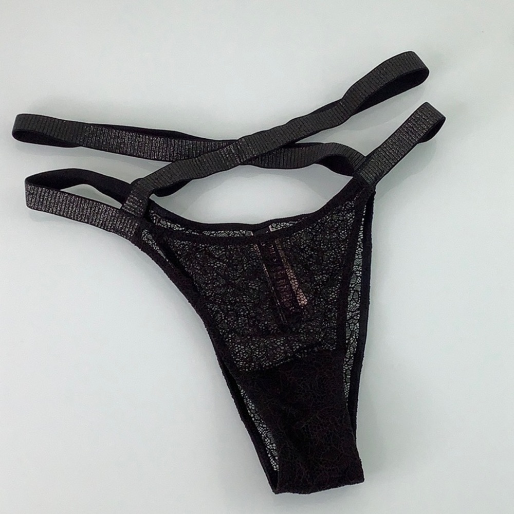 VS Very Sexy Brazilian Banded Strappy Lace black hi cut panties Size M NWT